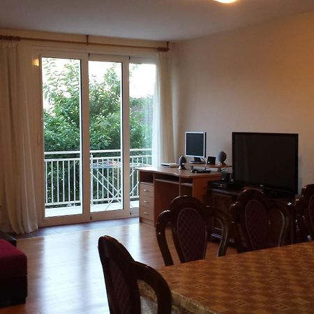 Apartments Milano Herceg Novi Ruang foto