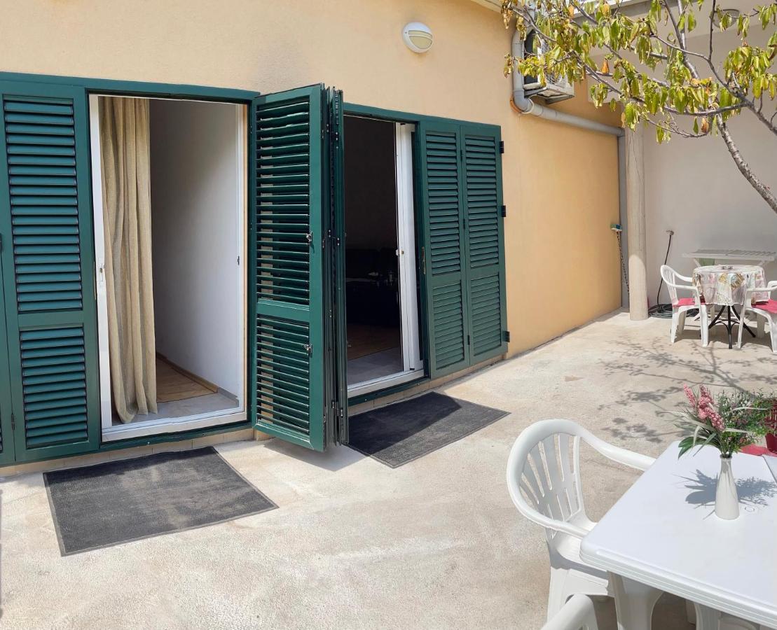 Apartments Milano Herceg Novi Bagian luar foto