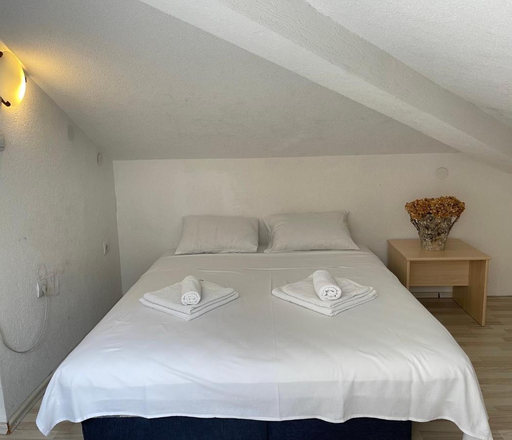 Apartments Milano Herceg Novi Bagian luar foto