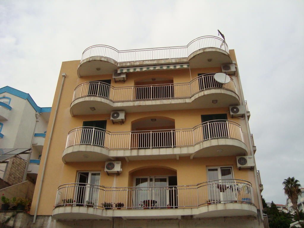 Apartments Milano Herceg Novi Ruang foto
